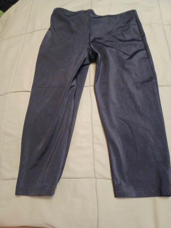 Balera Dance Leggings Black Capri Length LC(large child)