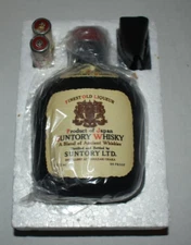 Suntory Whiskey Bottle Transistor Radio new in box