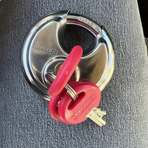 Pods Disc Padlock Cube Smart Stainless Steel 2 3/4 Inch 3 Keys Used Once