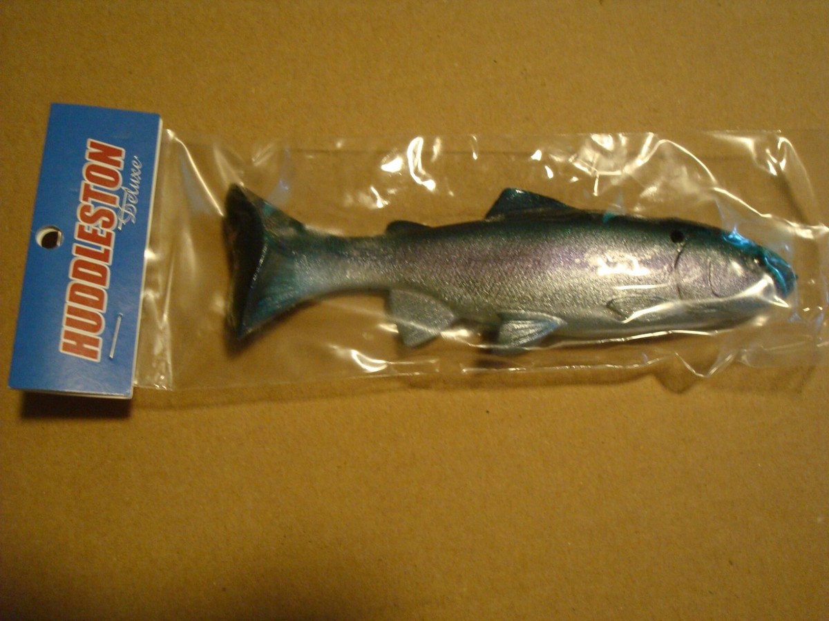 Huddleston Deluxe 68 weedless swimbait choice of 8 colors ROF 5