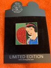 48796    DS - Snow White - Apple - Pave - Icon — photo 1