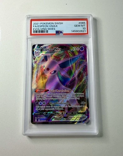 Pokémon TCG Espeon VMAX Holo Ultra Rare Card Evolving Skies 065/203, PSA 10