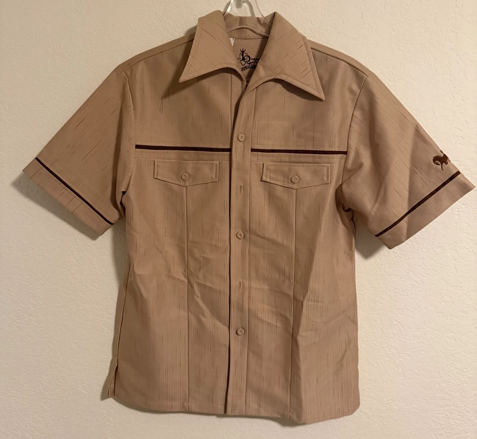 Men's Vintage Iolani Hawaii Executive Hawaiian Shirt  Beige/Tan Size Medium - Image 2 of 3