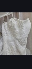 DAVIDS BRIDAL NEW WEDDING DRESS WITH SASH AND FIT AND FLAIRE SLIP. Size 8