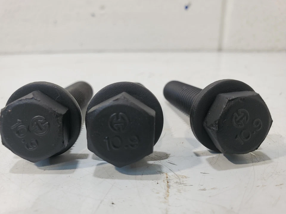 Chevy Trailblazer 2002-2009 pernos de montaje de cojinete de buje delantero derecho o derecho OEM Foto 2 de 4