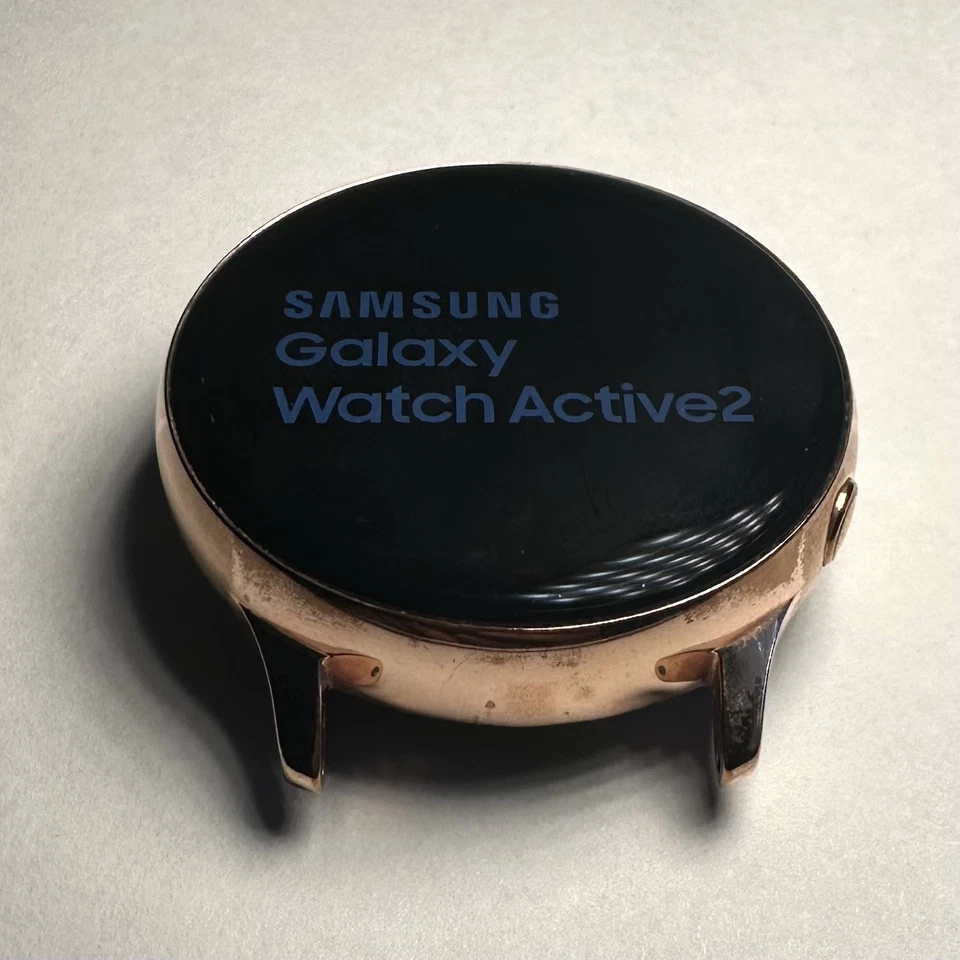 Samsung - Galaxy Watch Active2 Smartwatch 40mm Stainless Steel LTE Gold - Image 4 of 4