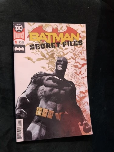 BATMAN SECRET FILES #1 FOIL EMBOSED VARIANT