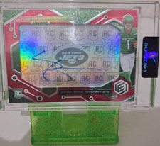 Panini 2022 Elements Ahmad Gardner Rookie Neon Signs Red /50 Autograph