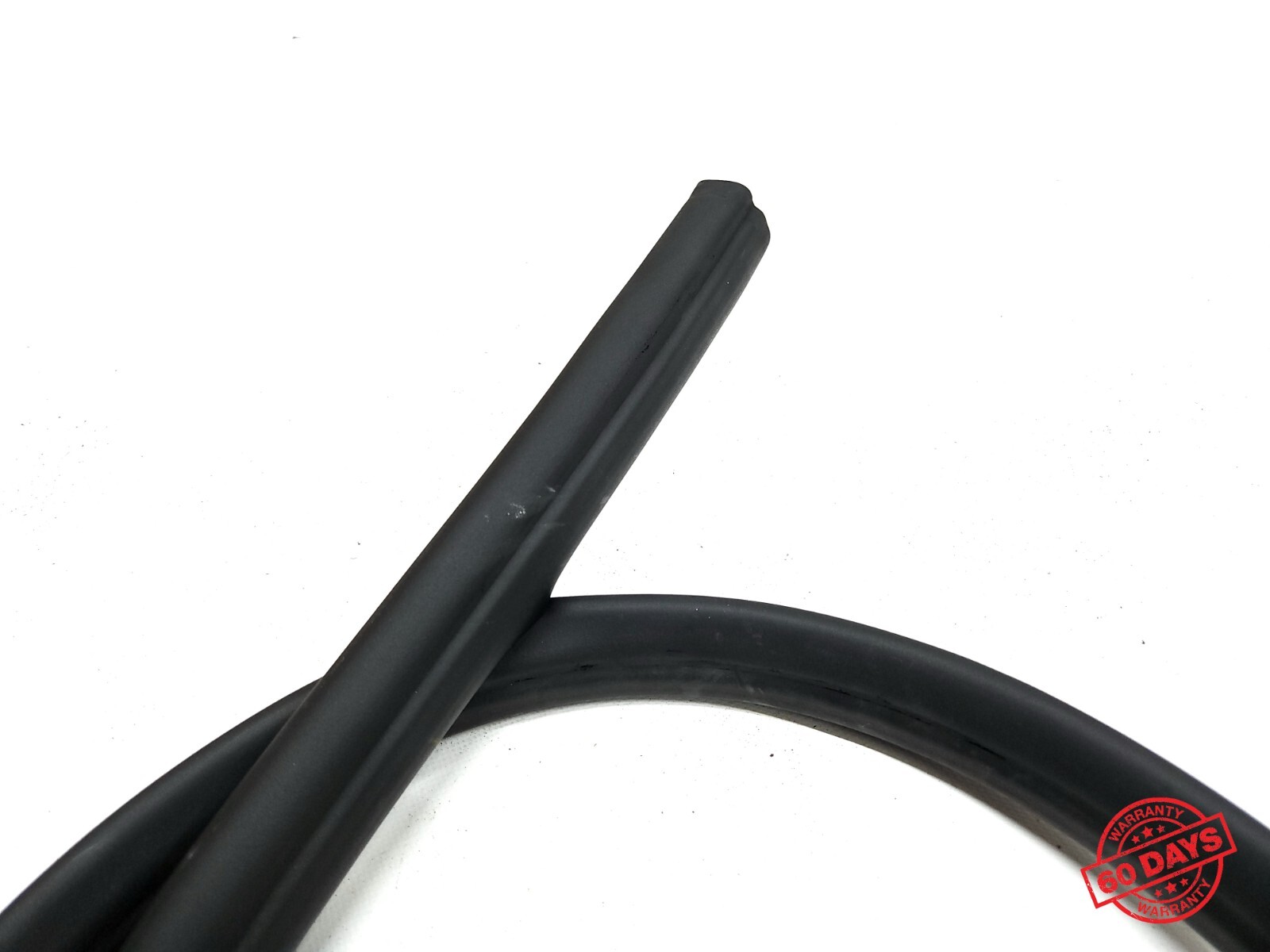 ⭐ 08-19 Maserati Gran Turismo Front Lower Door Rubber Weatherstrip Gasket Oem