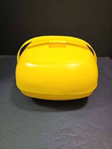 VTG Picnic Master 31 Pcs Plate Camping Set Yellow Plastic Retro 70s Mid Century - Picture 4 of 11