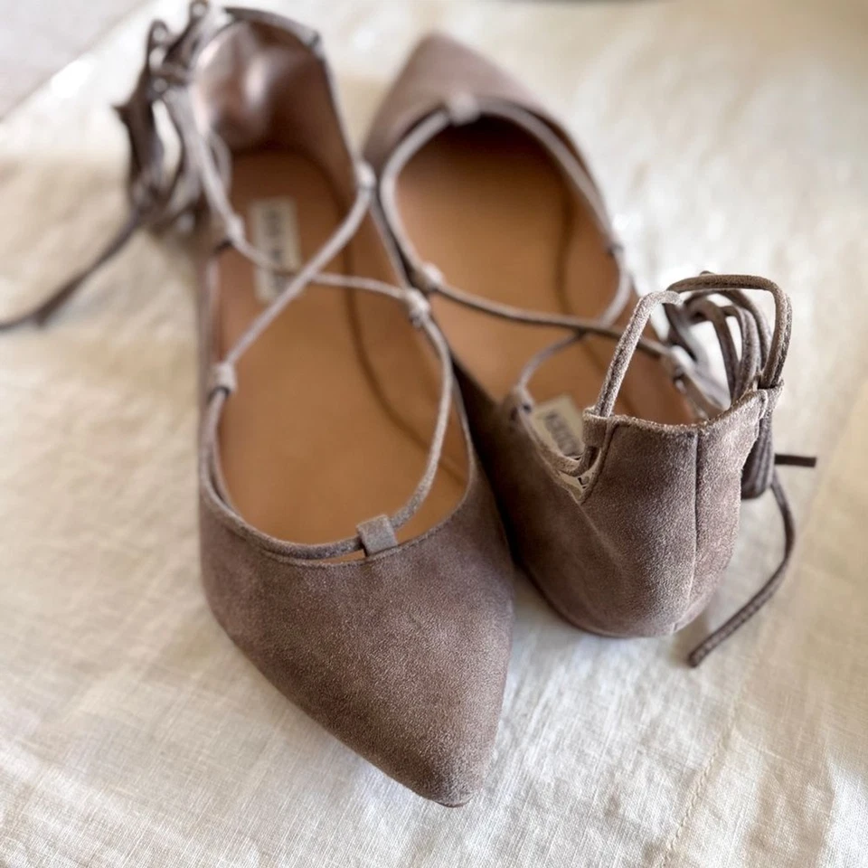 Steve Madden Eleanore Suede Lace-Up Pointed Toe Flat Fawn | 9.5 - Image 2 of 4