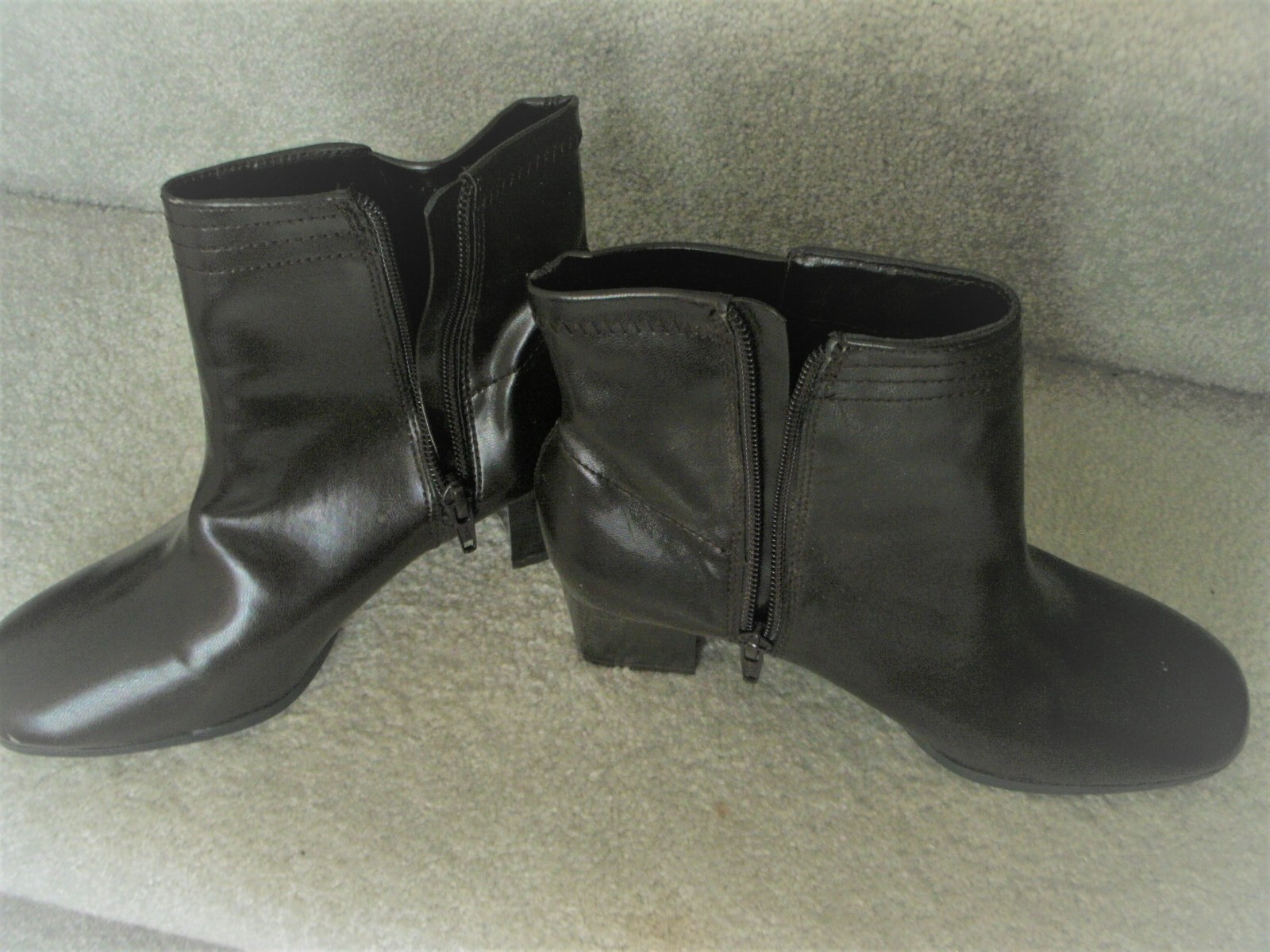 Picture 2 of 4