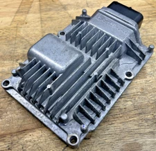 2012-17 Hyundai Cadenza 3.3L FICM Fuel Injection Control Module IDM 39172-3C010