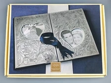 LENOX Silver Wedding Photo Album Holds 112  4 x 6 photos Velvet Interior NIOB