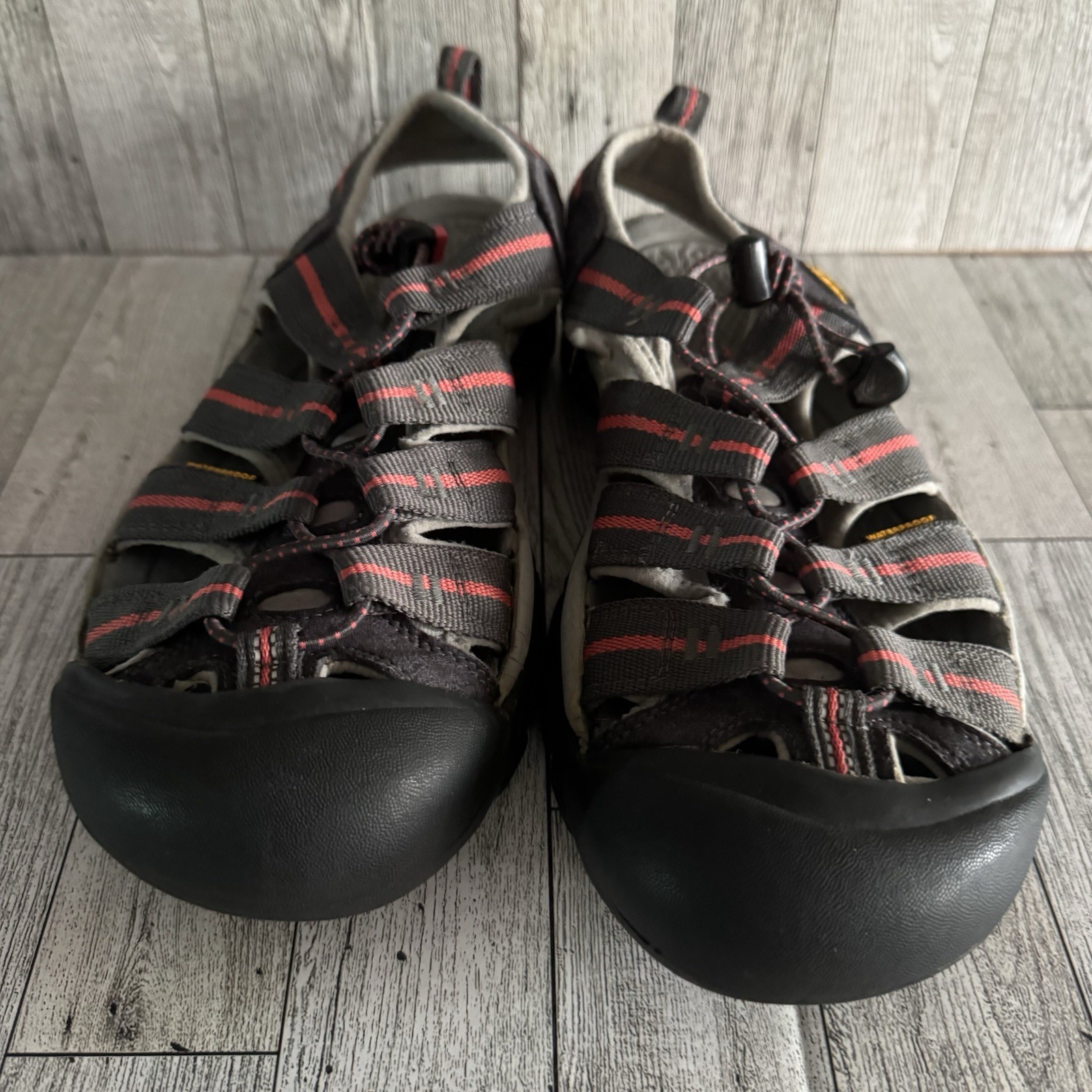 Sandali da pescatore Keen donna Newport H2 magnete corallo caldo impermeabili taglia 9 5