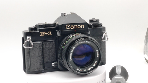 " NEAR MINT " Canon New F-1 Eye Level 35mm SLR New FD 50mm F/1.4 Lens From JAPAN - Video 1 of 1