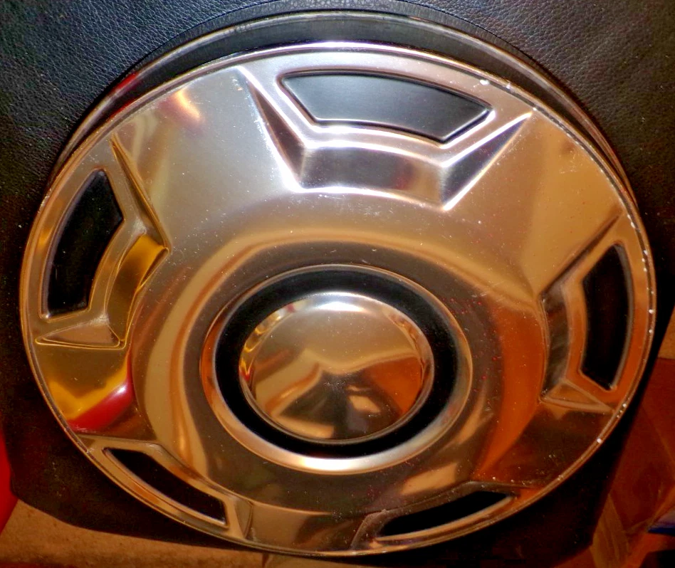 Комплект из 4 оригинальных колпаков ступицы для тарелок для собак 1977-1991 Ford 10,5 дюйма F100, F150, Bronco - Изображение 3 из 4