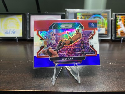 2022 Panini Prizm WWE Red White & Blue Prizm Wes Lee #14
