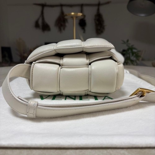Borsa a tracolla Bottega Veneta cassetta imbottita gesso bianco originale Giappone Auth 042241 - Foto 6 di 10