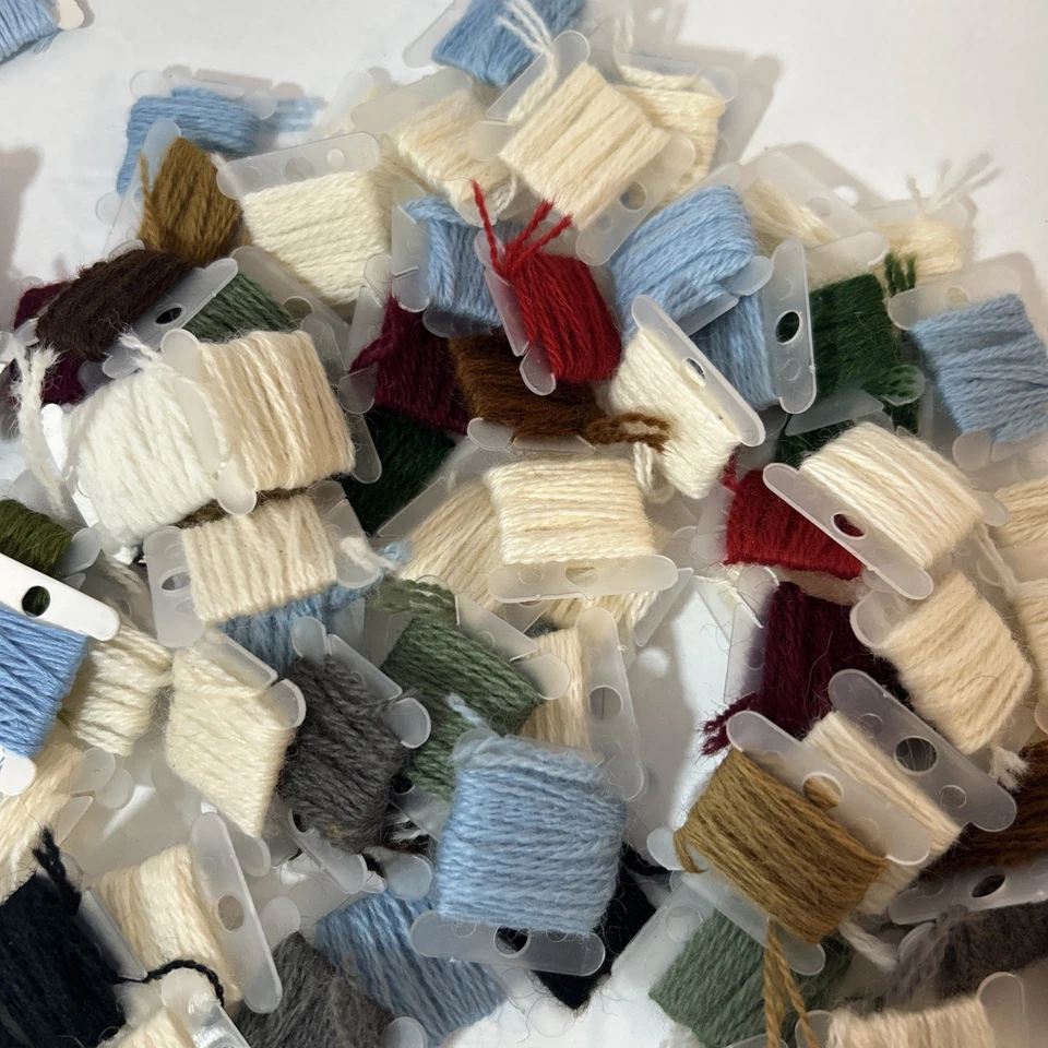 Embroidery Floss Thread  Partial/Full Carded Skeins 138 Thread & 75 Yarn, 1 Gold - Image 4 of 4