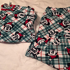 Disney 100 Women's L Fleece 2pc Pajama Set Plaid Christmas Mickey  Minnie