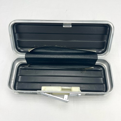 Peavey PVM Microphone Hardshell Case (Empty) Gray Metal Box Travel Case - Picture 6 of 10