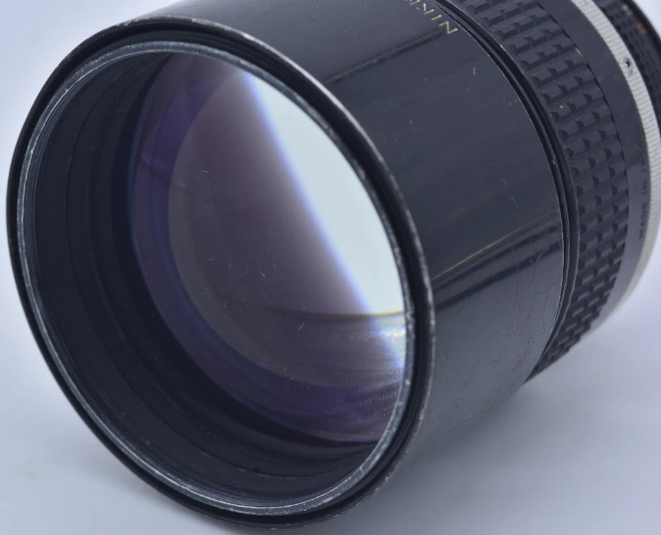 Nikon Nikkor 135mm f/2 AiS für Nikon F Objektiv - Bild 4 von 4