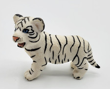 Safari 2006 White Bengal Tiger Cub Cat PVC Plastic Toy Figure Animal Figurine