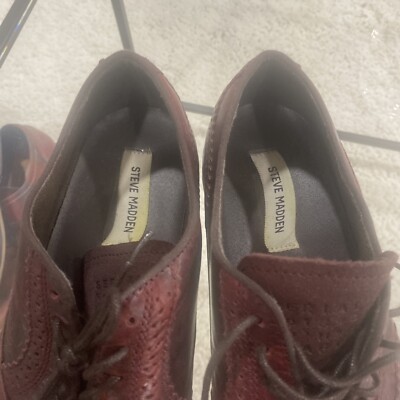STEVE MADDEN Shoes Mens 11 Oxford Oreon Leather Upper Maroon  display picture 1