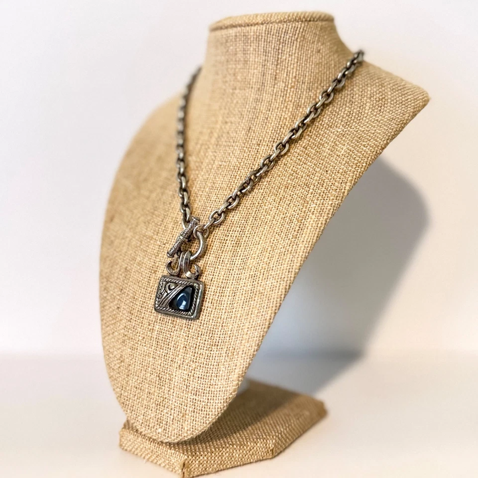 Ожерелье с подвеской Premier Designs черная смола декоративное серебристое - Изображение 3 из 4