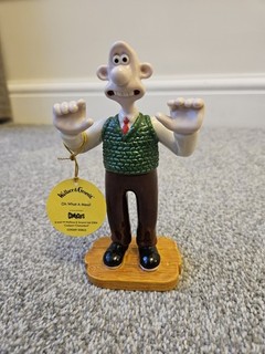 Coalport Wallace And Gromit A Grand Day Out Wallace Do Something