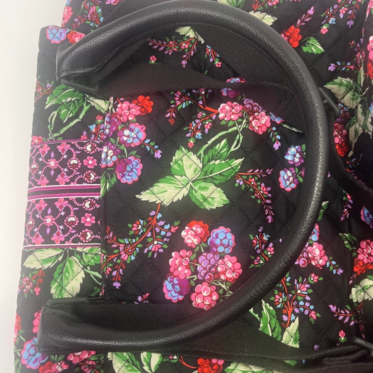 Vera Bradley‎ Change It Up Tote Backpack Crossbody Winter Berry Pattern Vera Bradley Tote and Wallet Winter Berry | Mercari main image 2