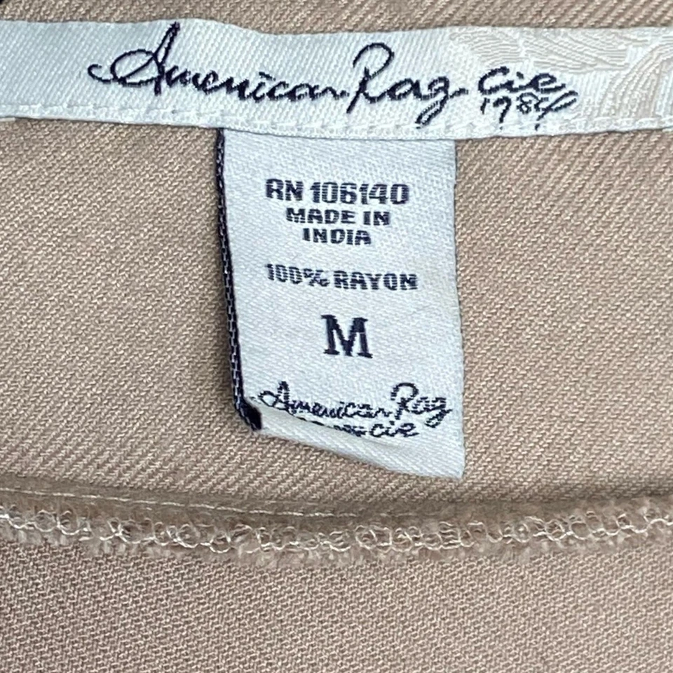 Cárdigan informal American Rag tostado drapeado frente abierto Foto 2 de 4