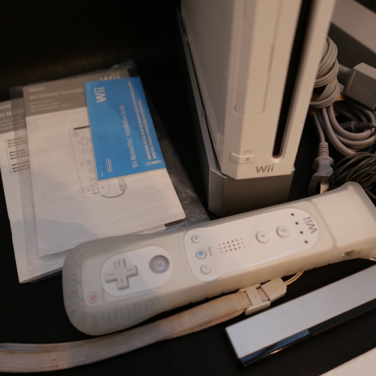 Nintendo Wii Console RVL-001 Game Cube Compatible Motion Plus