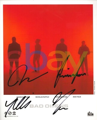 BAD OMENS 直筆サイン入りポスターとVIPラミネート s-l400.jpg