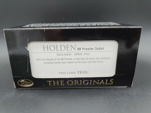 TR32C TRAX Holden 1966 HR Premier Silver Mink / Black 1:43 Scale Diecast Car - Picture 12 of 12