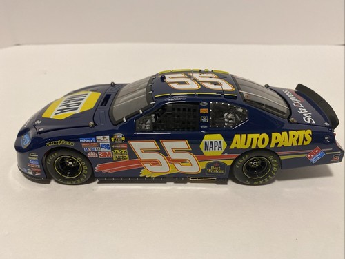 Michael Waltrip ‘06 Dodge Charger NAPA #55 Ltd Ed Team Caliber Owners Series - Picture 2 of 23