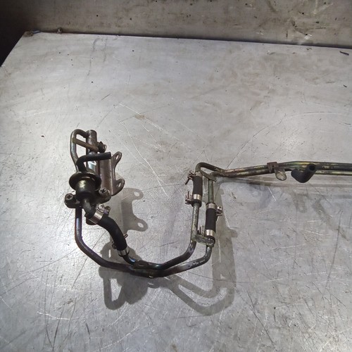 Subaru Impreza Newage 2001-2007 EJ205 JDM WRX STi Set Fuel Injection Rails Ramp - Picture 7 of 12