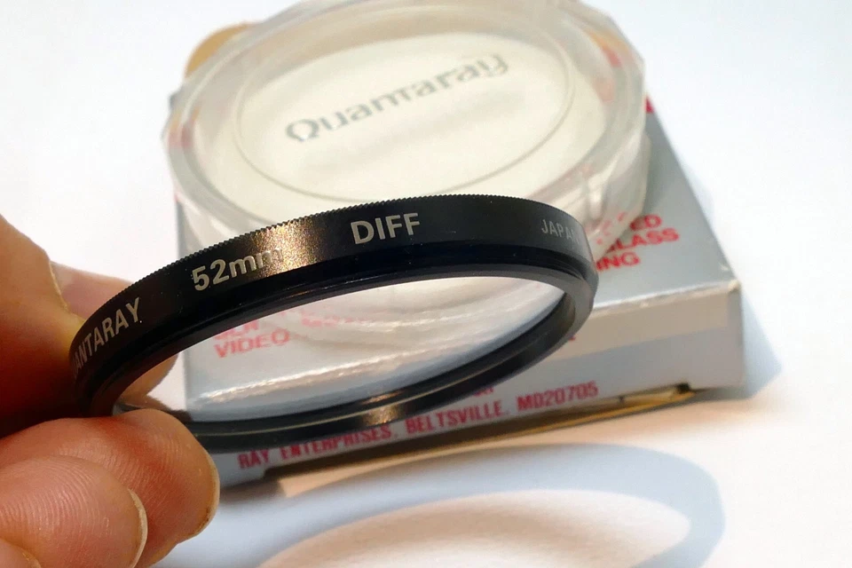 Quantaray Lens Filter 52mm DiFF diffusion Soft Focus portraiture - mint - Image 3 of 4
