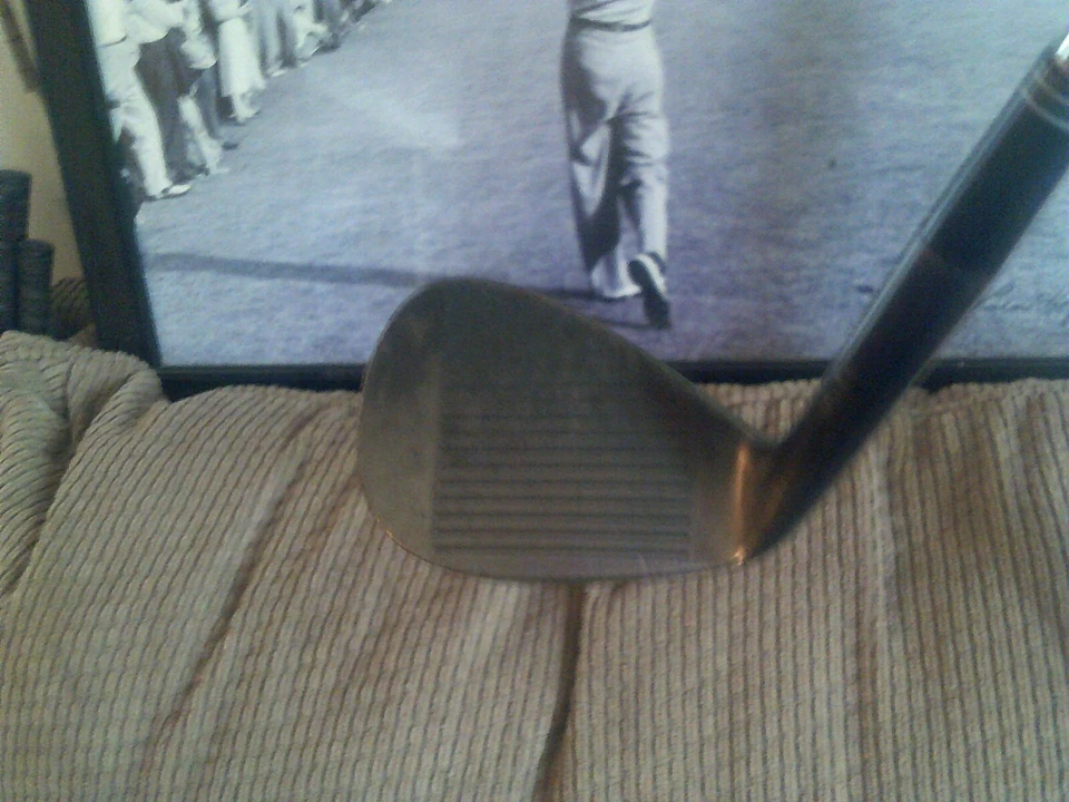Nickent Great Hawk 56* Sand Wedge..Factory Stiff Steel.. MRH.. Nice Looky... - Image 4 of 4