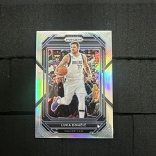 Luka Doncic 2022-23 Panini Prizm #196 Prizm Silver Dallas Mavericks. Clean 🔥