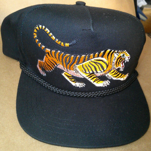 NWOT STUNTIN Damn Fine Goods Embroidered TIGER Black Snapback Hat