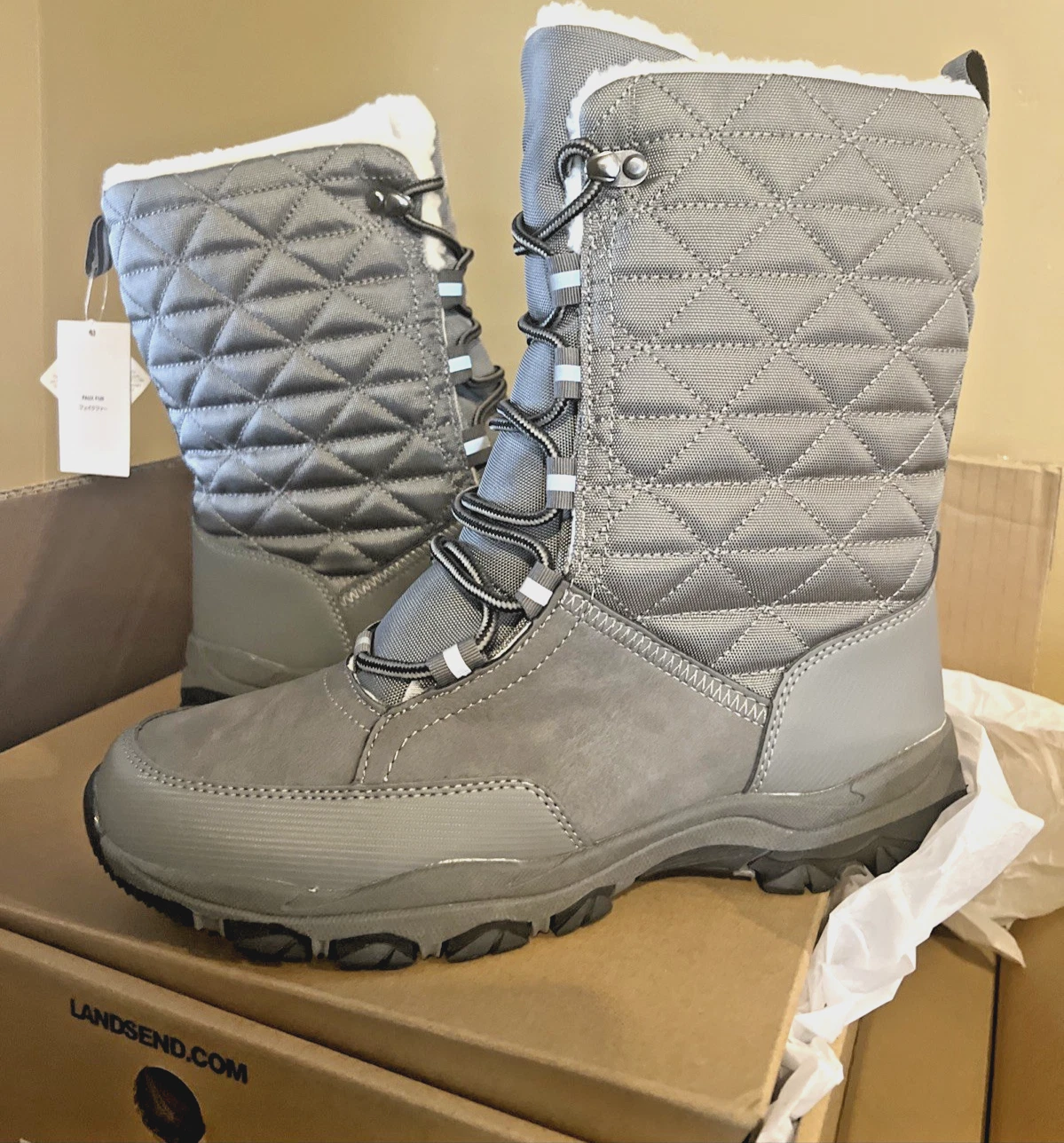 NWT Lands' End Women's Gray Squall Boots Winter Thermolite Gray/ black