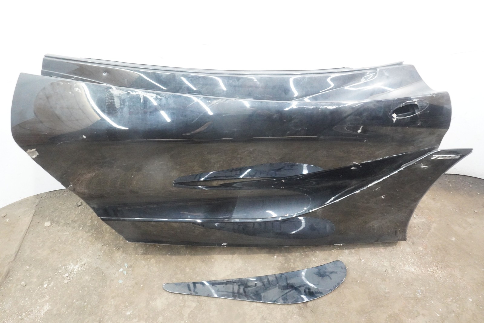 McLaren 750S Spider 2025 Front Right Door framework P/N 28AA092SP