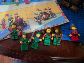 LEGO Castle: Forestmen's Crossing (6071) 99% complete with instructions
