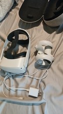 Meta Quest 2 Standalone VR Headset White 120H...