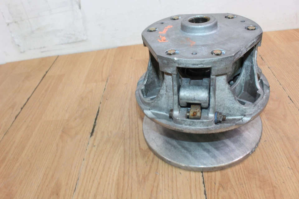 2007 Arctic Cat M8 Primary Drive Clutch / FOR PARTS - Image 3 of 4