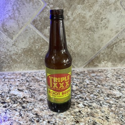 TRIPLE XXX ROOT BEER Bottle - dublin bottling Works Co. - Dublin, Texas