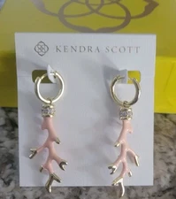 Kendra Scott Shea Huggie Hoop Earrings Gold Pink Blush Enamel NWT $70 Gift Box