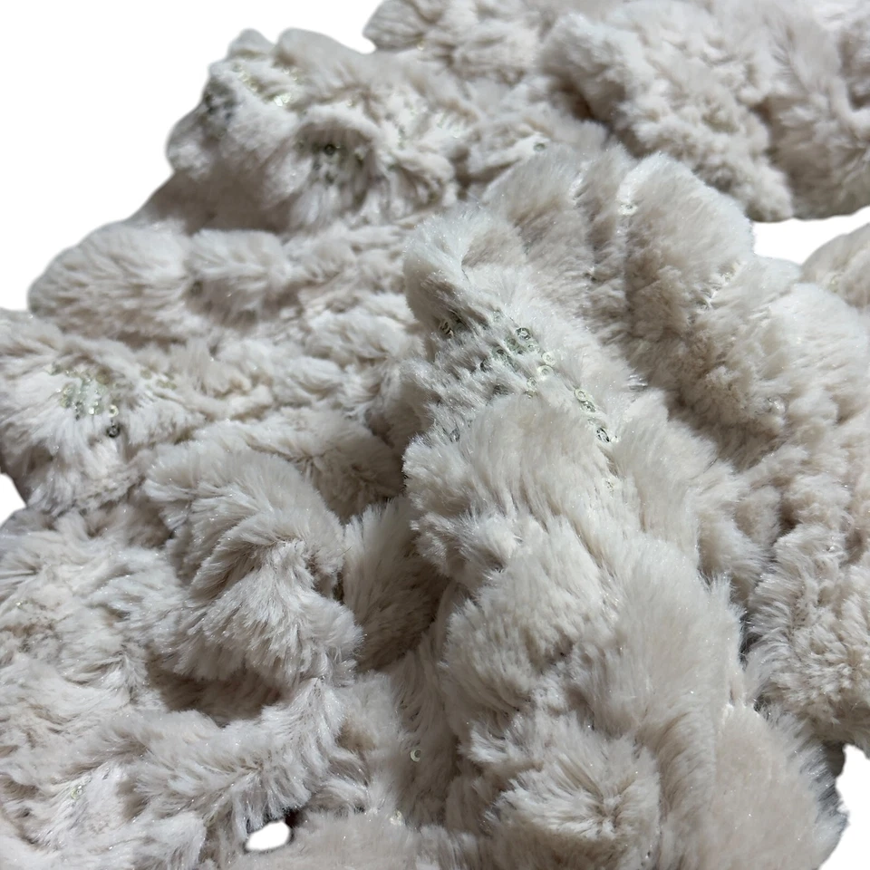 Joan Rivers Bufanda Para Mujer Marfil Imitación Piel Lentejuelas Súper Suave Cuello Calentador Talla Única Foto 3 de 4